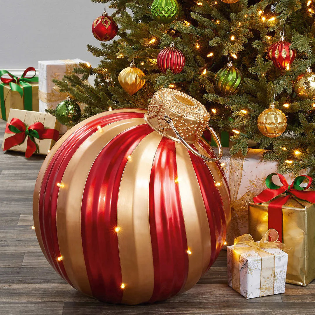 Oversized Christmas Ornement