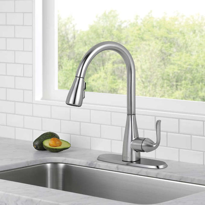 Delta - Robinet de cuisine rétractable à poignée unique Grenville