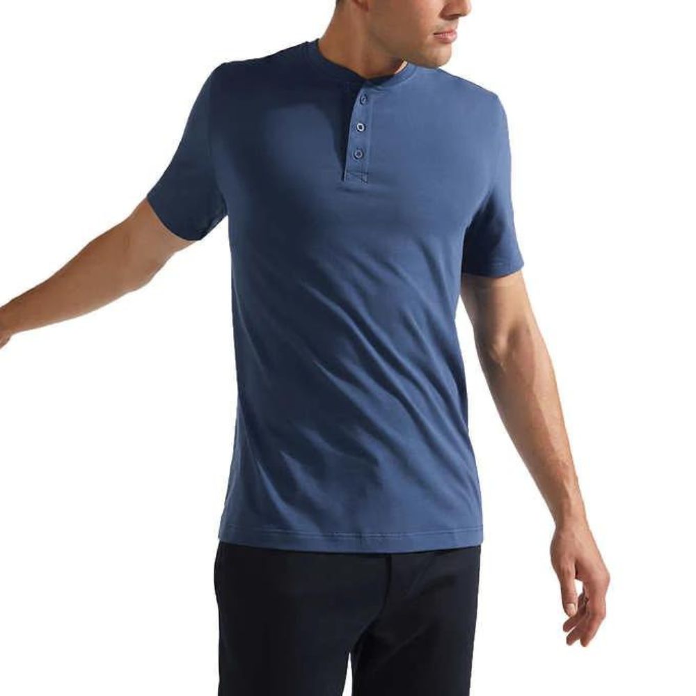 Kenneth Cole T-Shirt