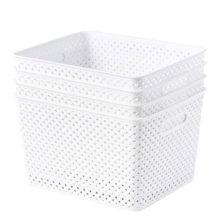 Baum - Plastic Bins