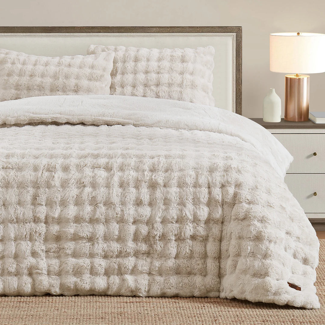 FRYE 3-Piece Faux Fur Comforter Set