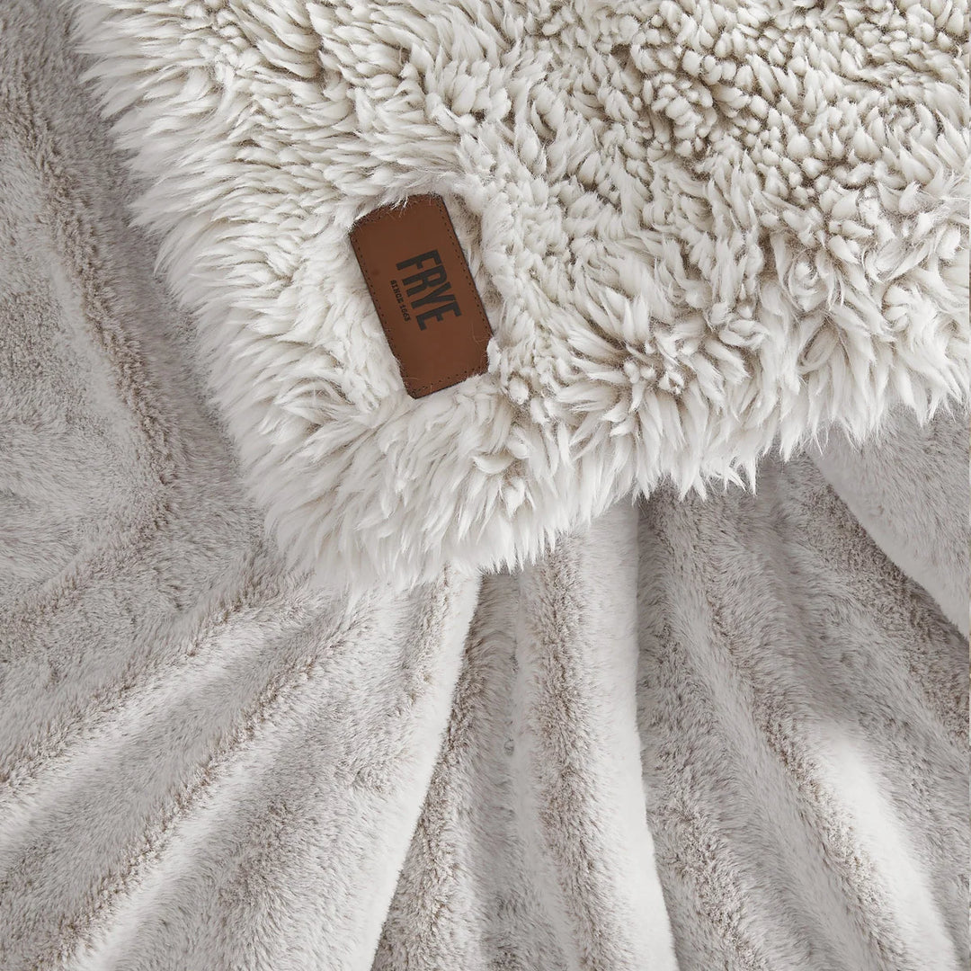 FRYE - Arctic Luxury Throw