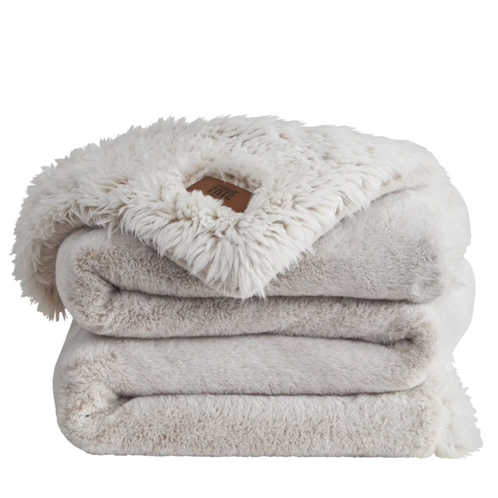 FRYE - Arctic Luxury Throw