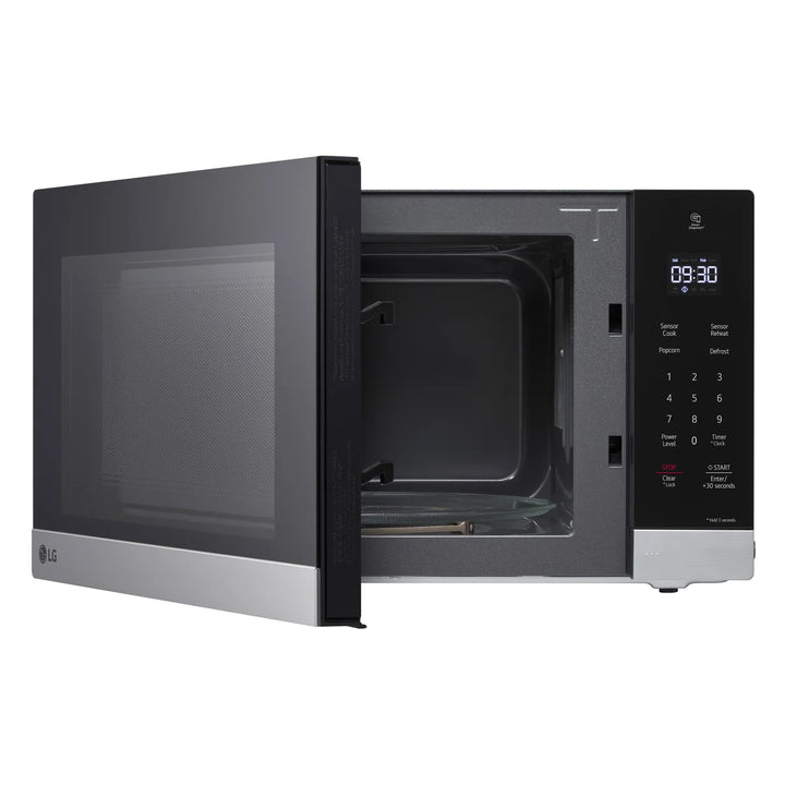 LG - NeoChef Microwave 1.5 cu ft