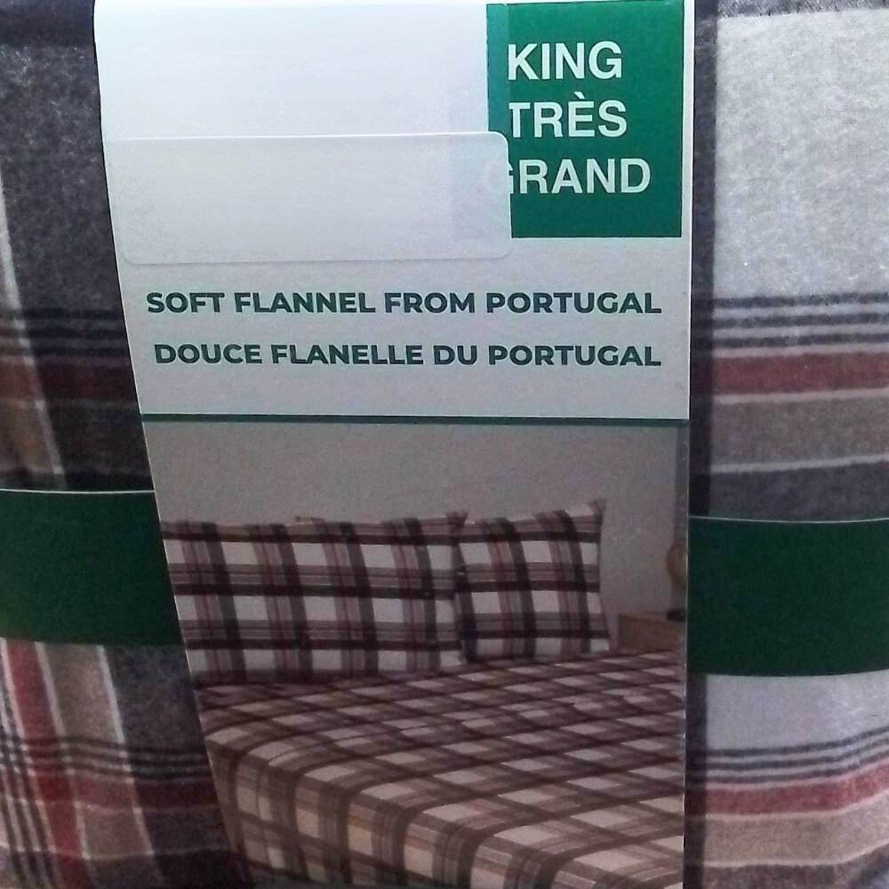 Soft Flannel Sheet Set from Portugal