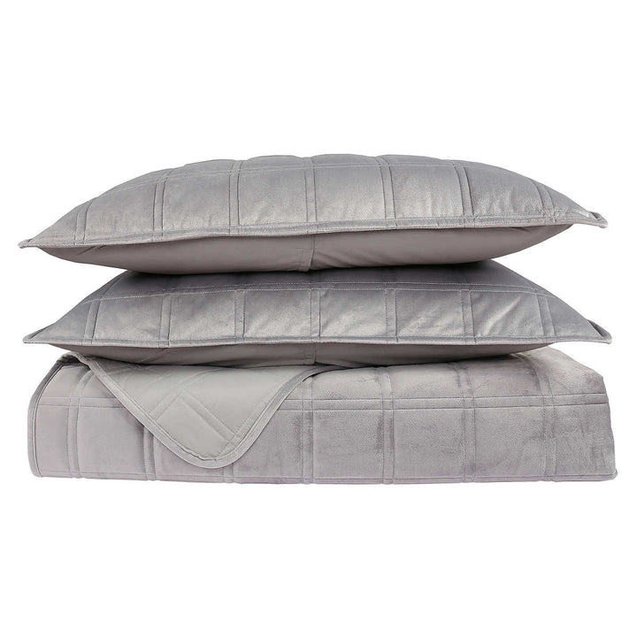 Revolution Home Decor 3-Piece Velvet Quilt Set