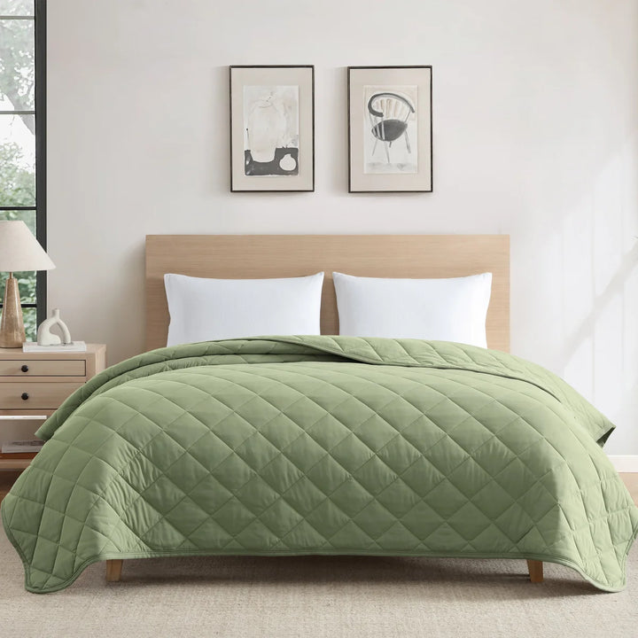 Sutton Place – Cooling Blanket