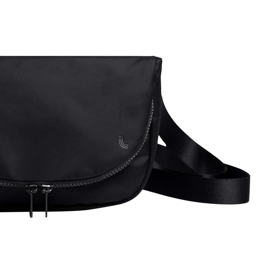 Lolë Crossbody Bag