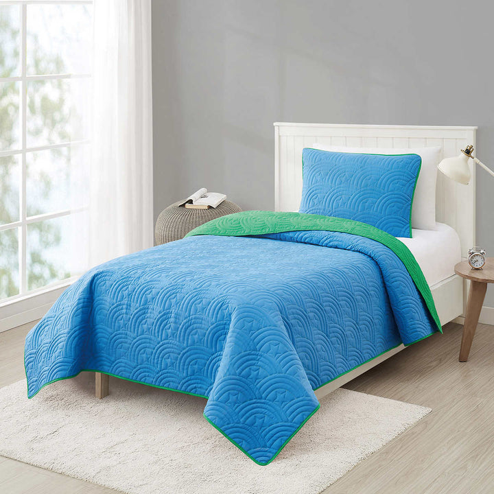 Crayola 2-Piece Twin Size Comforter Set