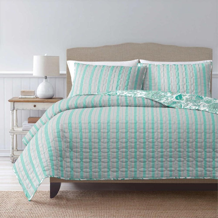 Martha Stewart 3-Piece Quilt Set