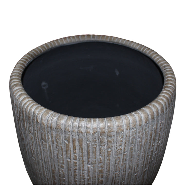 Mullally Concrete Planter